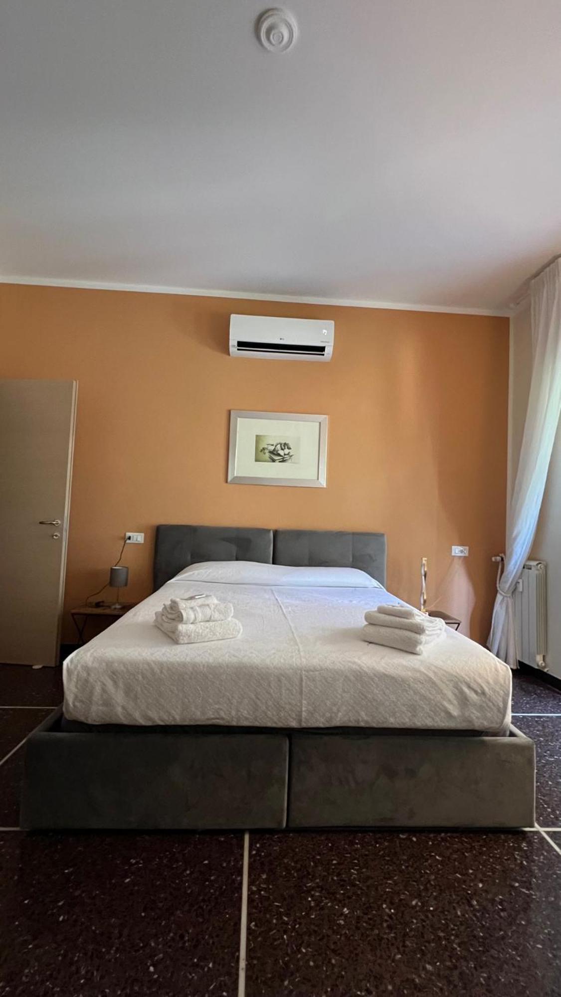 Casa La Dolce Pesca Apartment Генуа Екстериор снимка